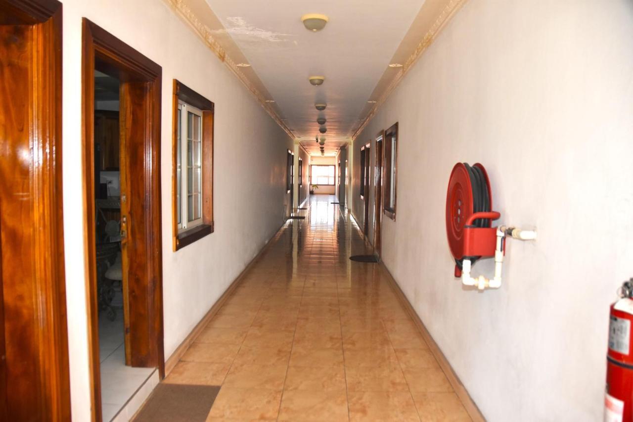 Embassy Deluxe Apartment Kingston Ngoại thất bức ảnh