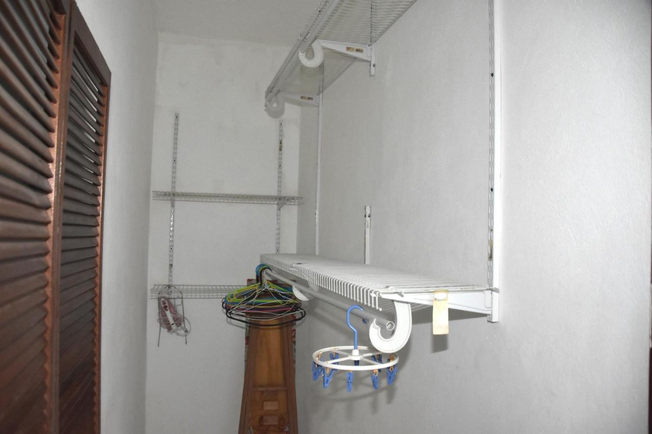 Embassy Deluxe Apartment Kingston Ngoại thất bức ảnh